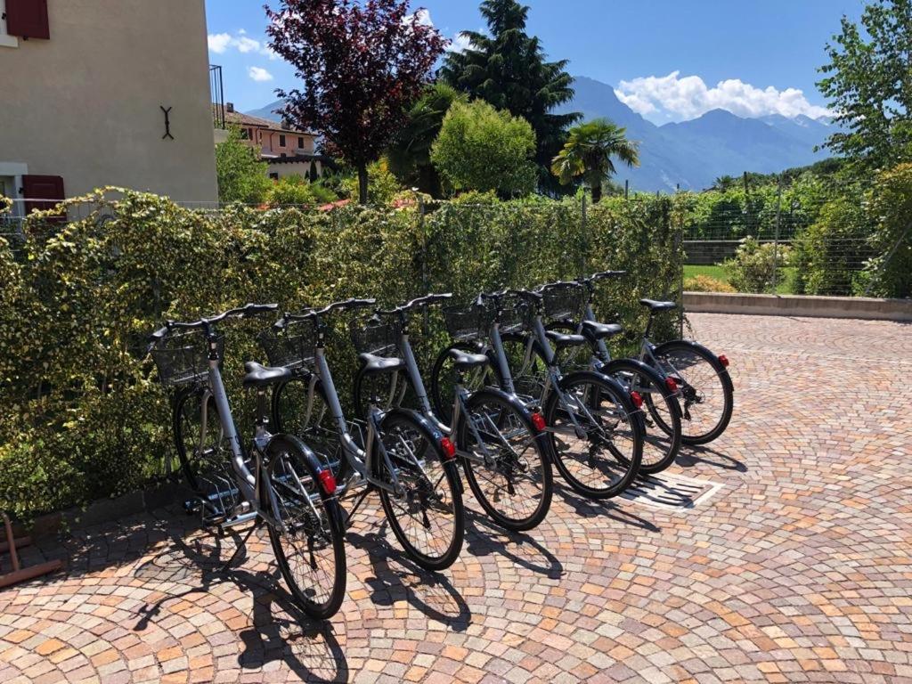 Albola Suite Holiday Apartments Riva del Garda Exterior foto