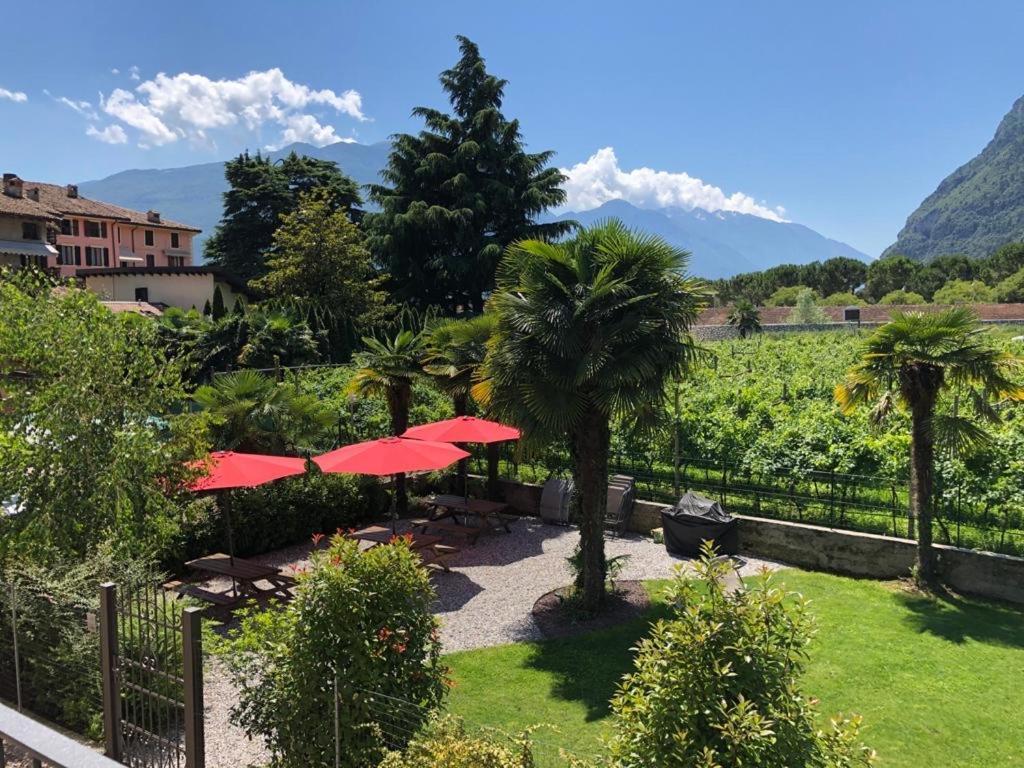 Albola Suite Holiday Apartments Riva del Garda Exterior foto