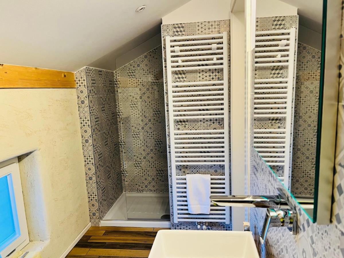 Albola Suite Holiday Apartments Riva del Garda Exterior foto
