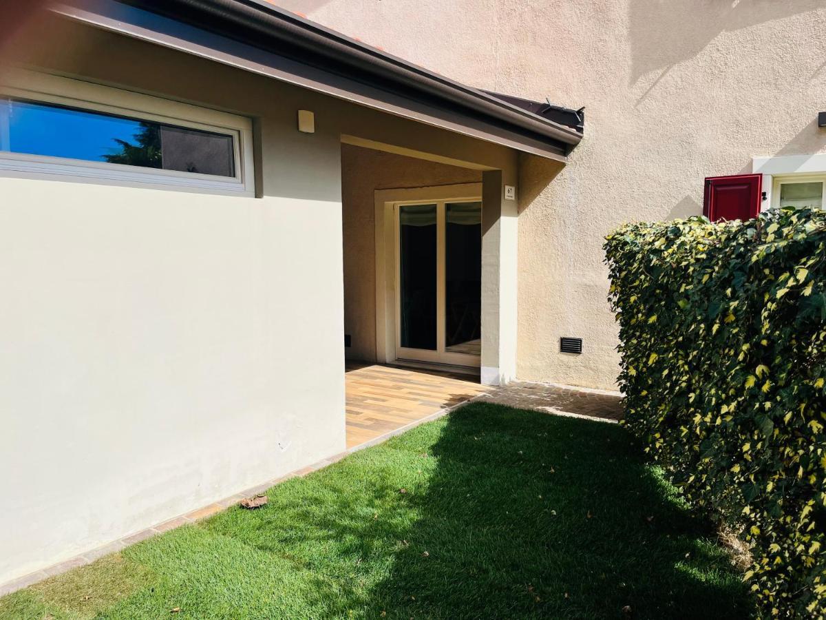 Albola Suite Holiday Apartments Riva del Garda Exterior foto