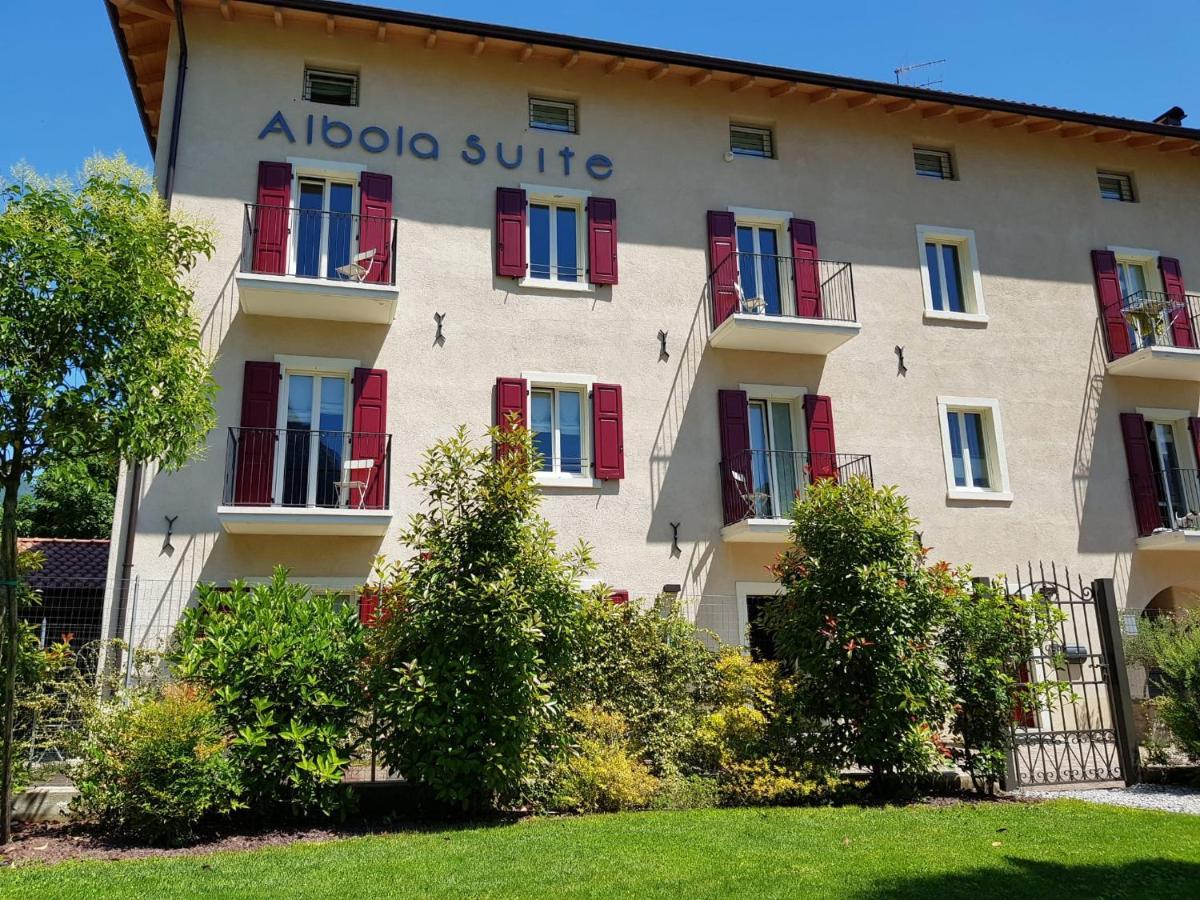 Albola Suite Holiday Apartments Riva del Garda Exterior foto